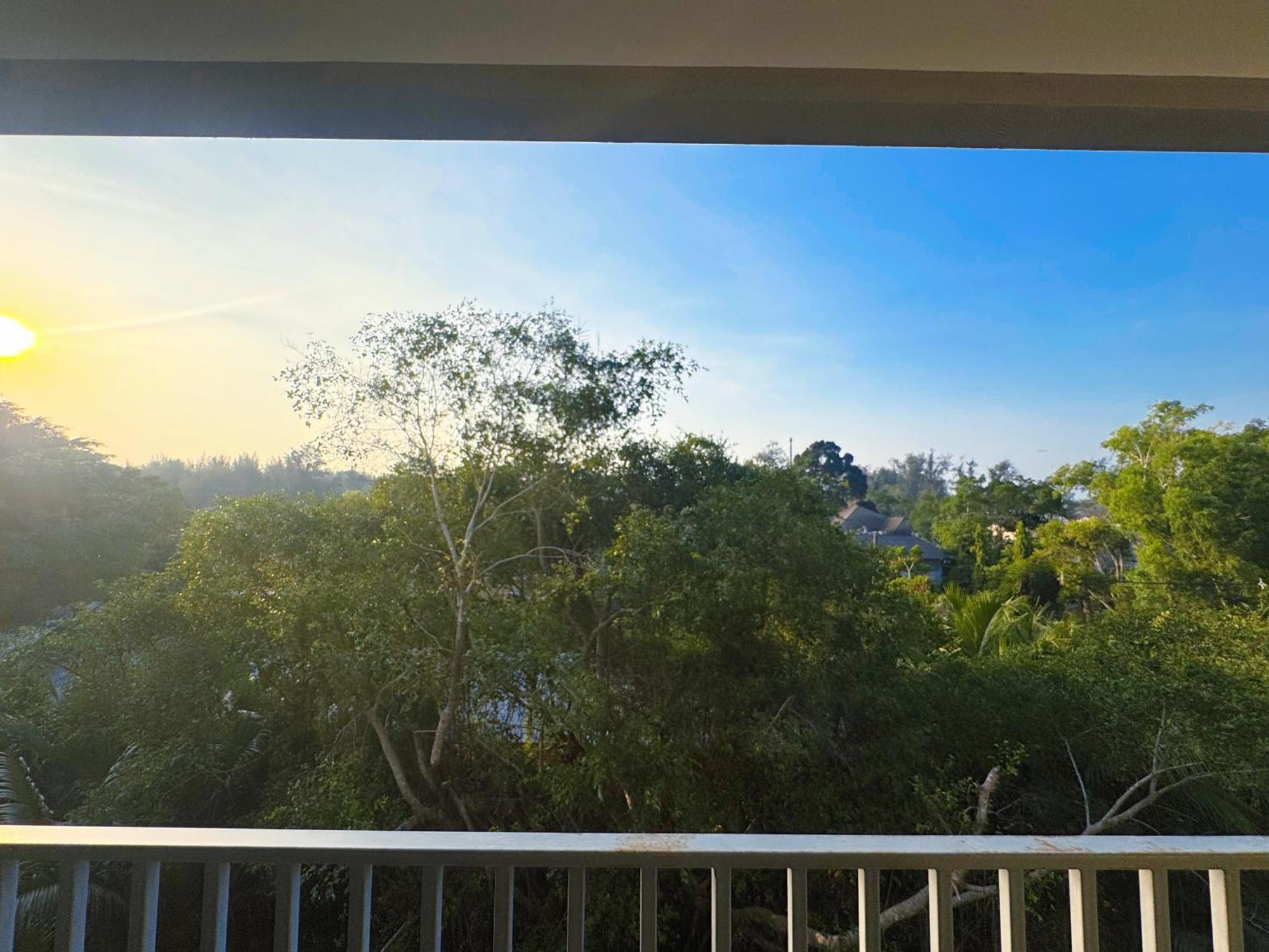 Digital Nomad Home Away With Pool & Gym Nai Yang Beach エクステリア 写真